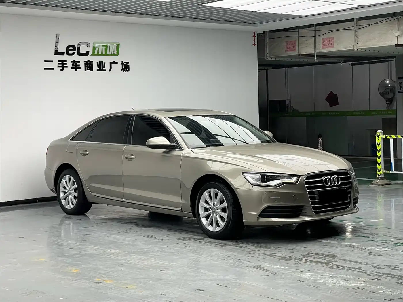Audi A6L 2014 TFSI Standard фото 3