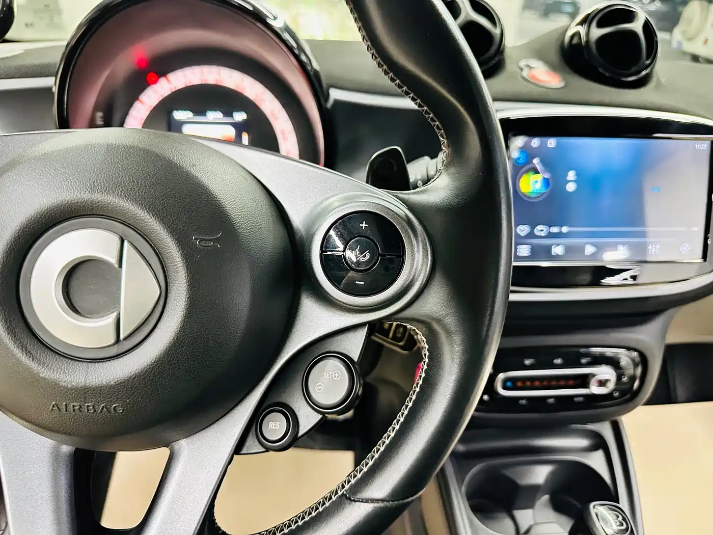smart fortwo 2018 0.9T 66kW 20th Anniversary Special Edition China V фото 33