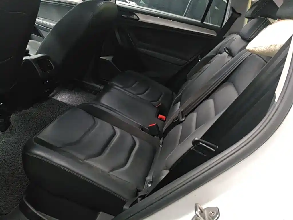 Volkswagen Tiguan L 2020 330TSI Auto 2WD Panorama Comfort China VI фото 17