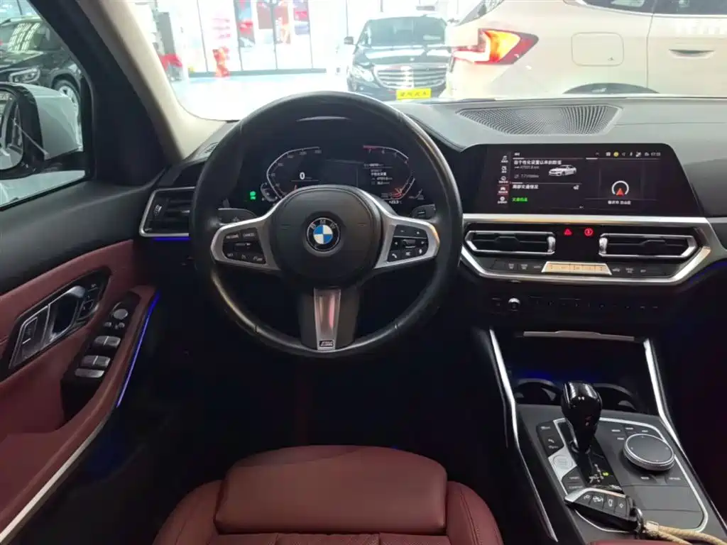 BMW 3-SERIES