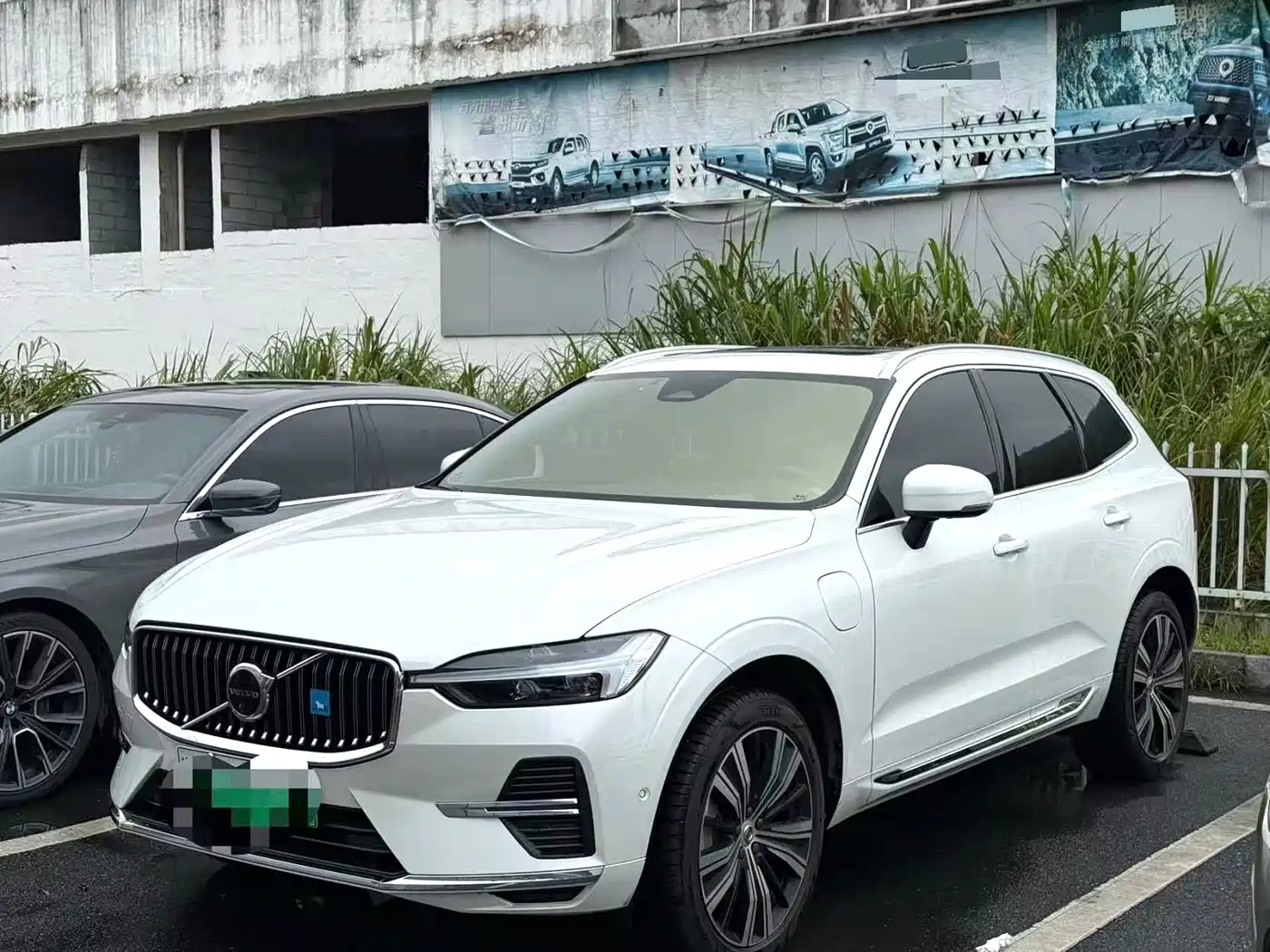 VOLVO XC60 PLUG IN HYBRID