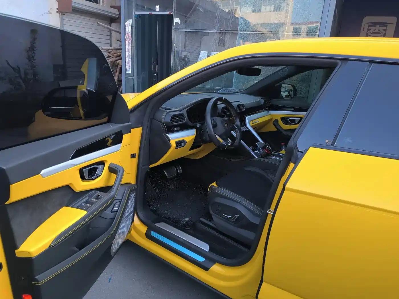 Lamborghini Urus 2021 4.0T V8 фото 14