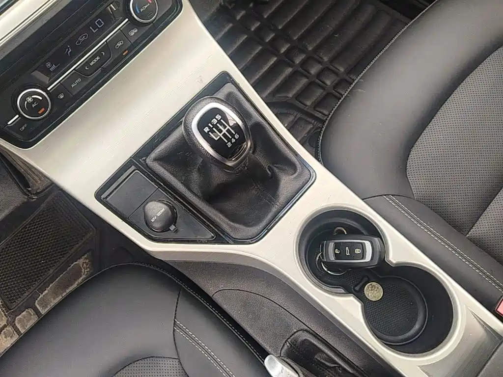 Geely Emgrand GL 2017 2017 1.3T Manual Elite