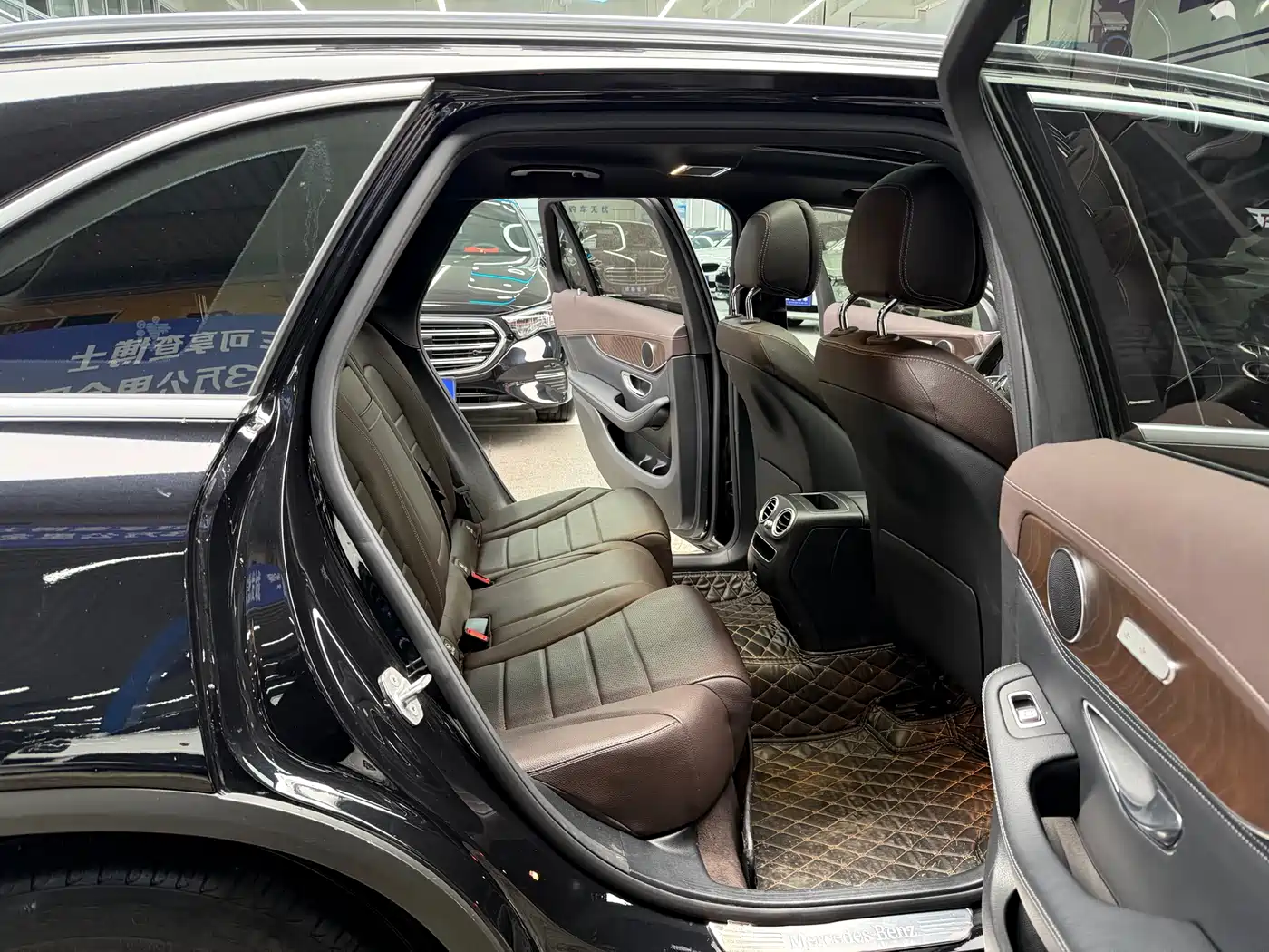 Mercedes-Benz GLC 2020 GLC 300 L 4MATIC Dynamic фото 16