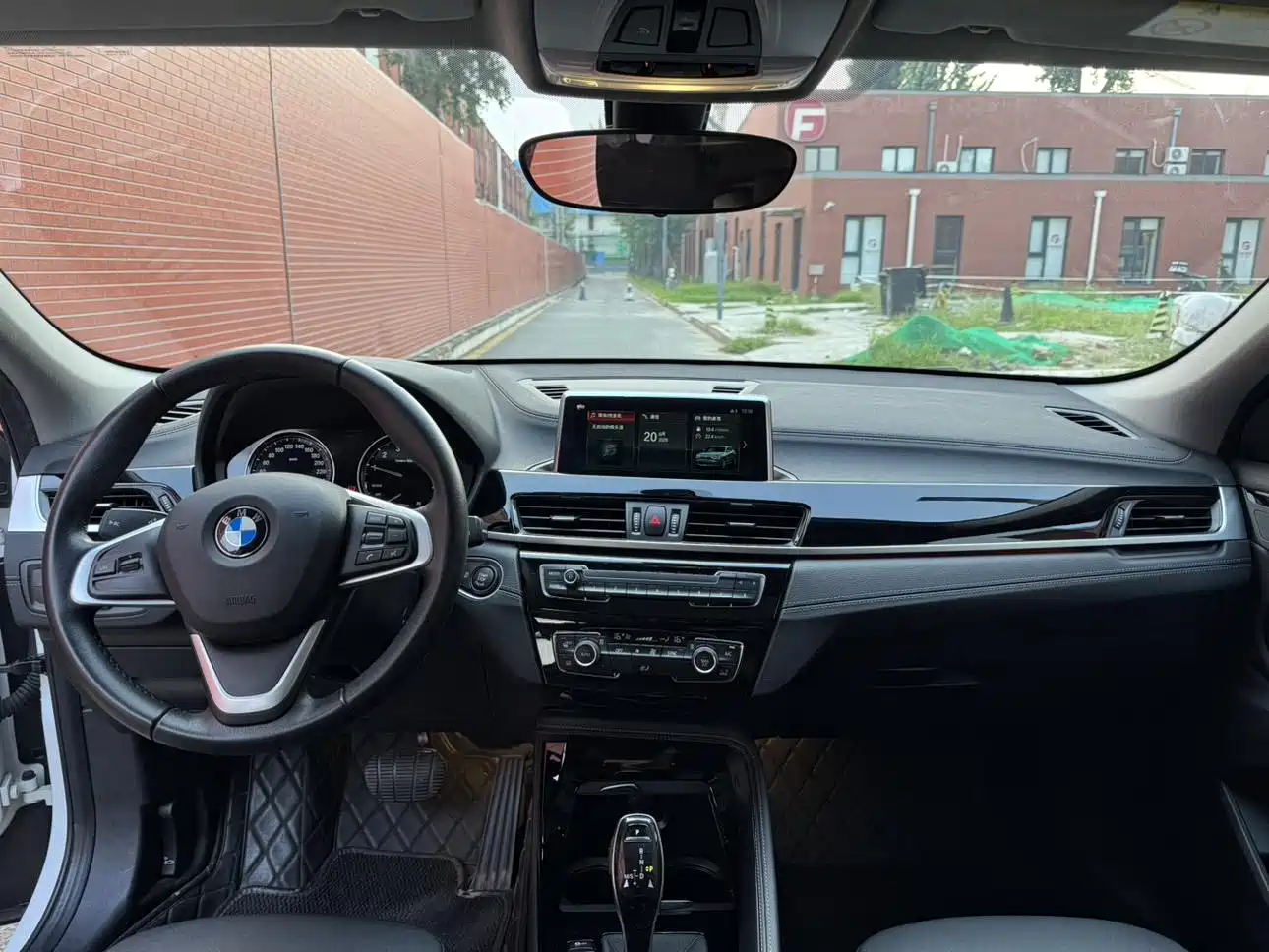 BMW X2 (Import) 2019 2019 sDrive25i Leading M Off-Road Package China VI