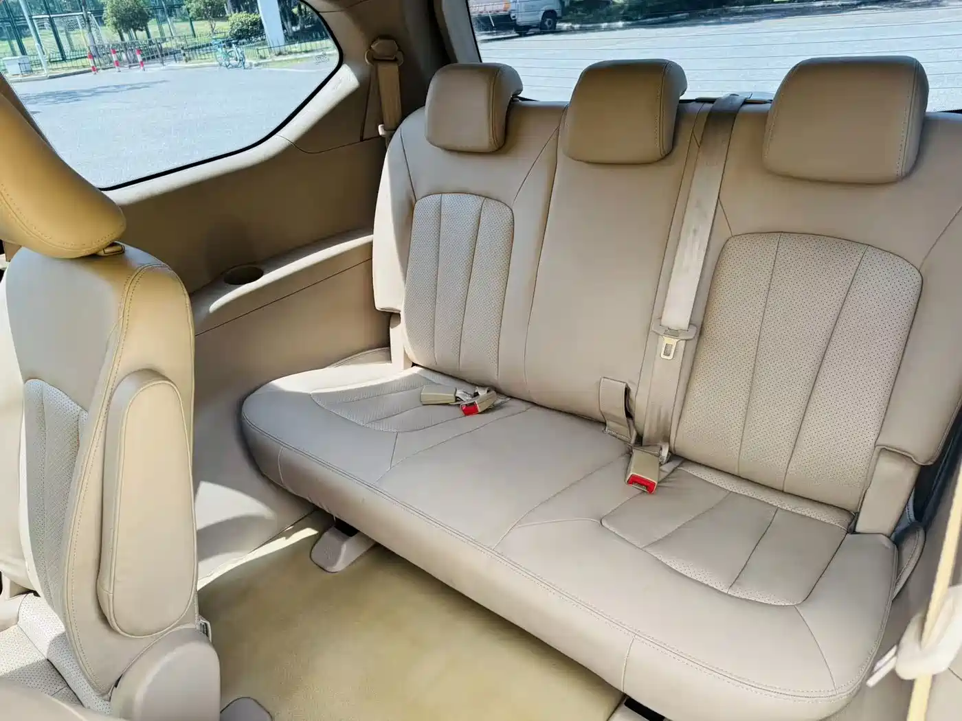 Baojun 730 2015 2014 1.5L Manual Comfort 7-seater