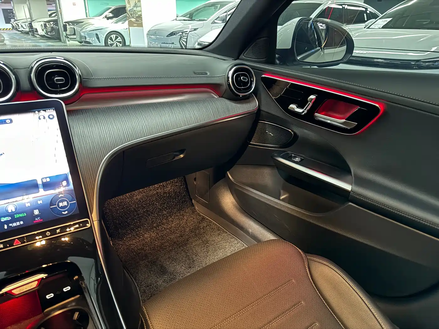 Mercedes-Benz C-Class 2024 C 200 L Sport Edition фото 13