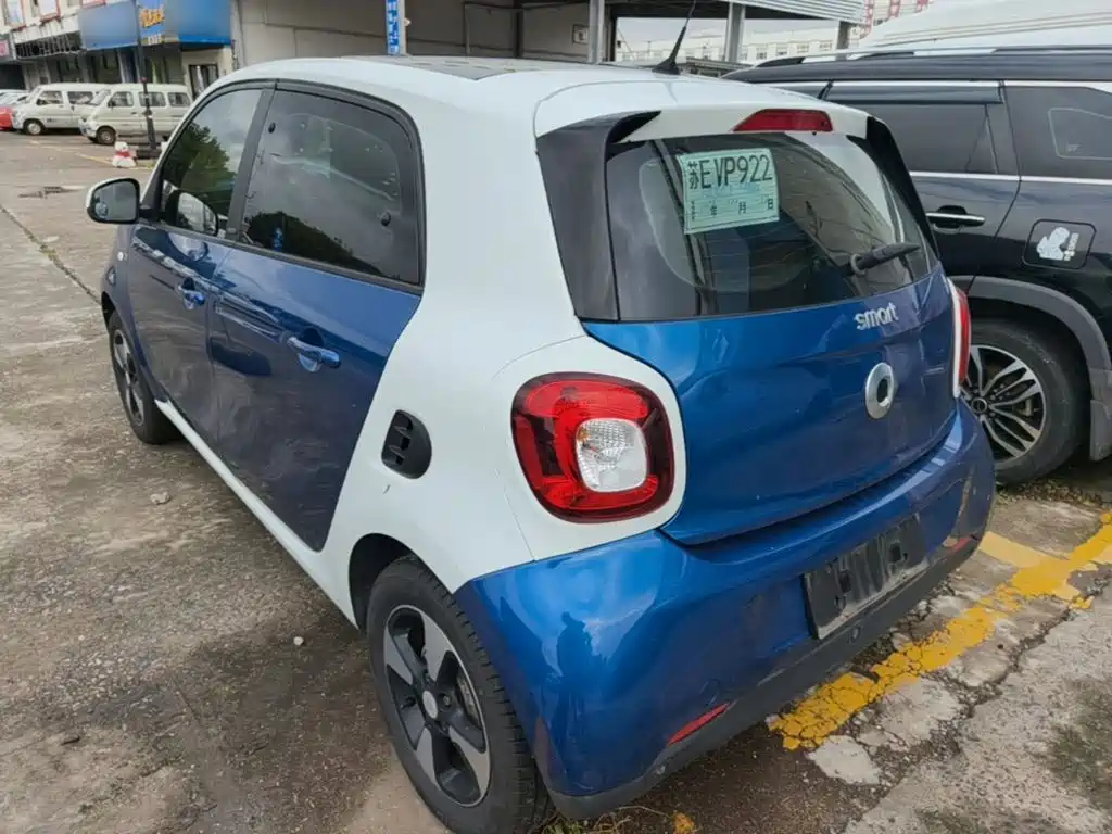 smart forfour 2018 2018 1.0L 52kW Passion Edition