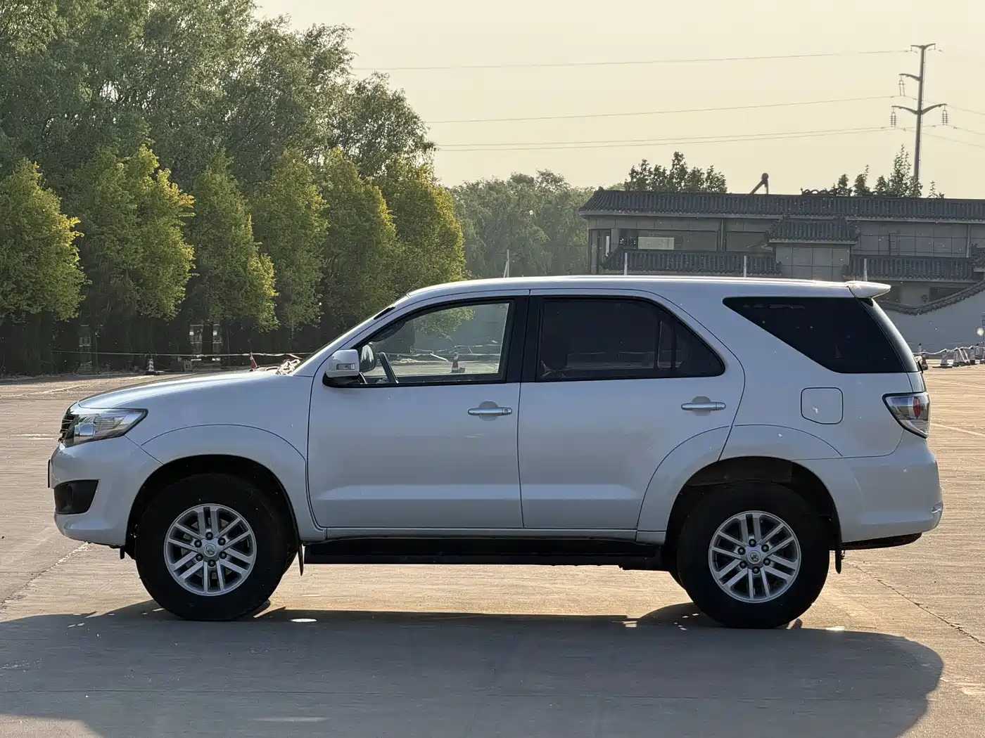 Toyota Fortuner 2016 2.7L Middle East Edition фото 4