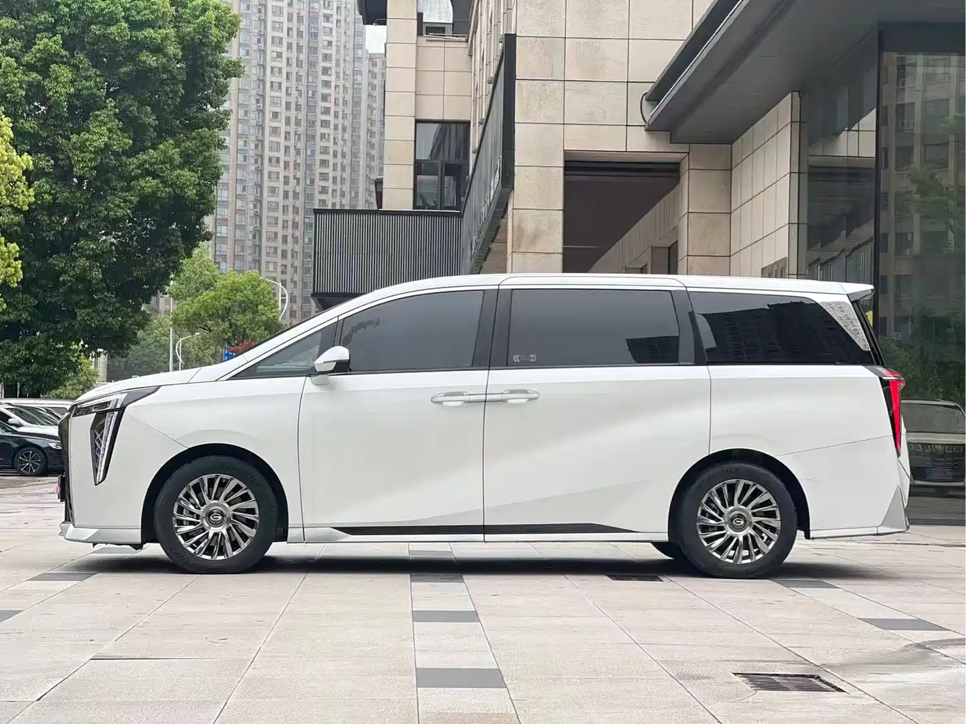 GAC Trumpchi Trumpchi M8 2023 Model Master Series 400T Ultimate Edition фото 7