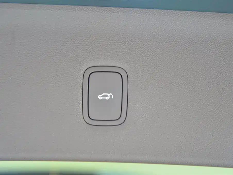 AITO Wenjie AITO M9 2025 Extended Range Ultra 52kWh 5-Seater фото 15