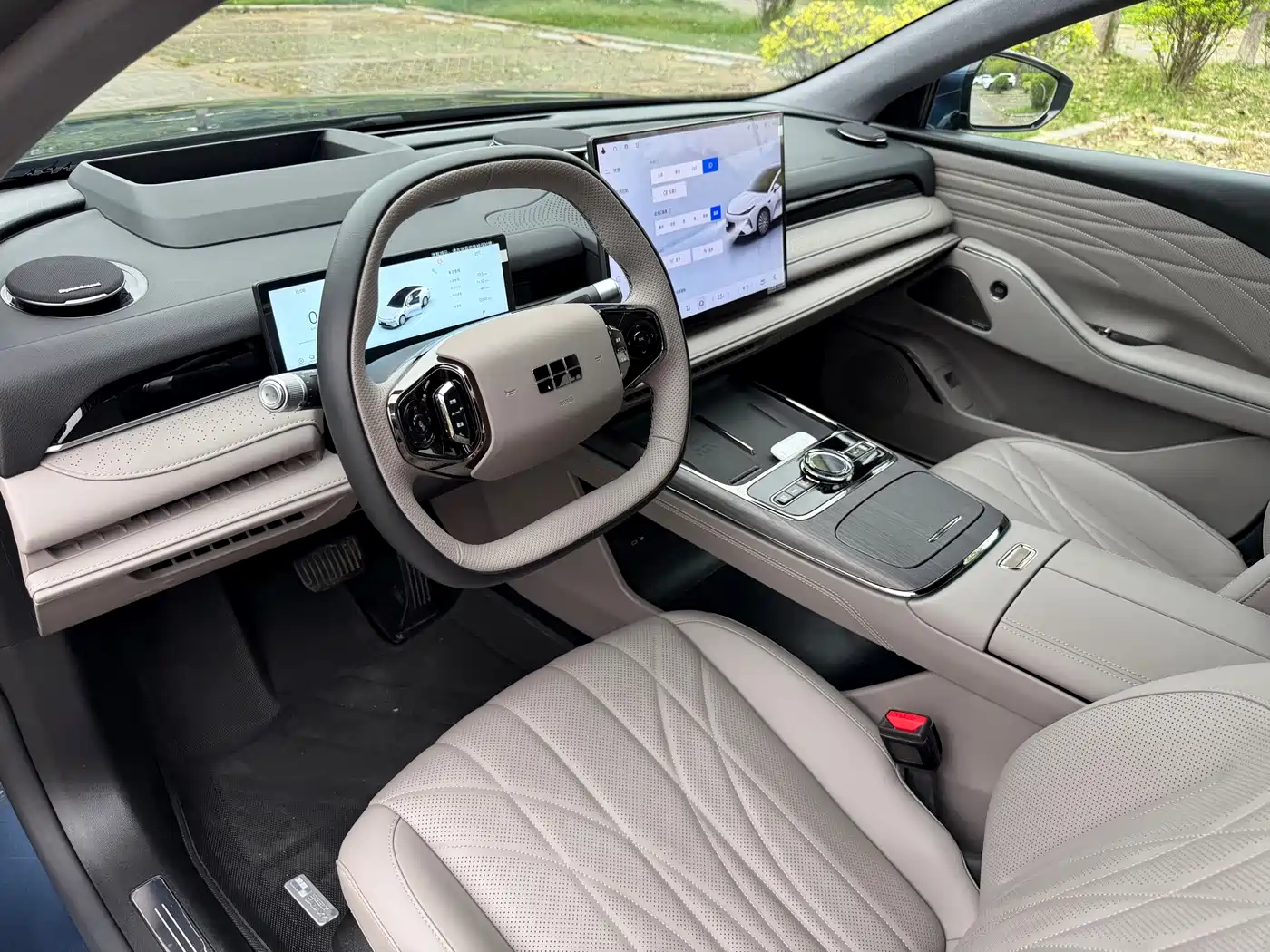 GEELY GALAXY GALAXY SPARKLE 8