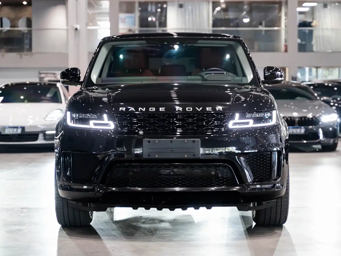 Land Rover Range Rover Sport 2020 3.0 L6 HSE DYNAMIC фото 3