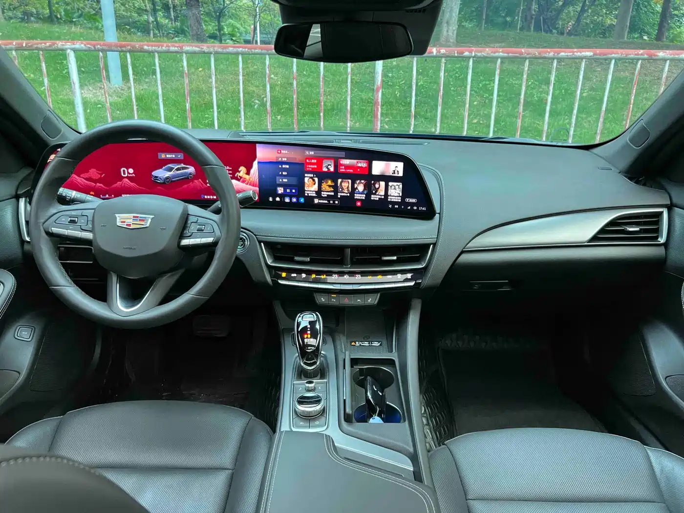 Cadillac CT5 2024 28T Luxury Model Pro фото 10