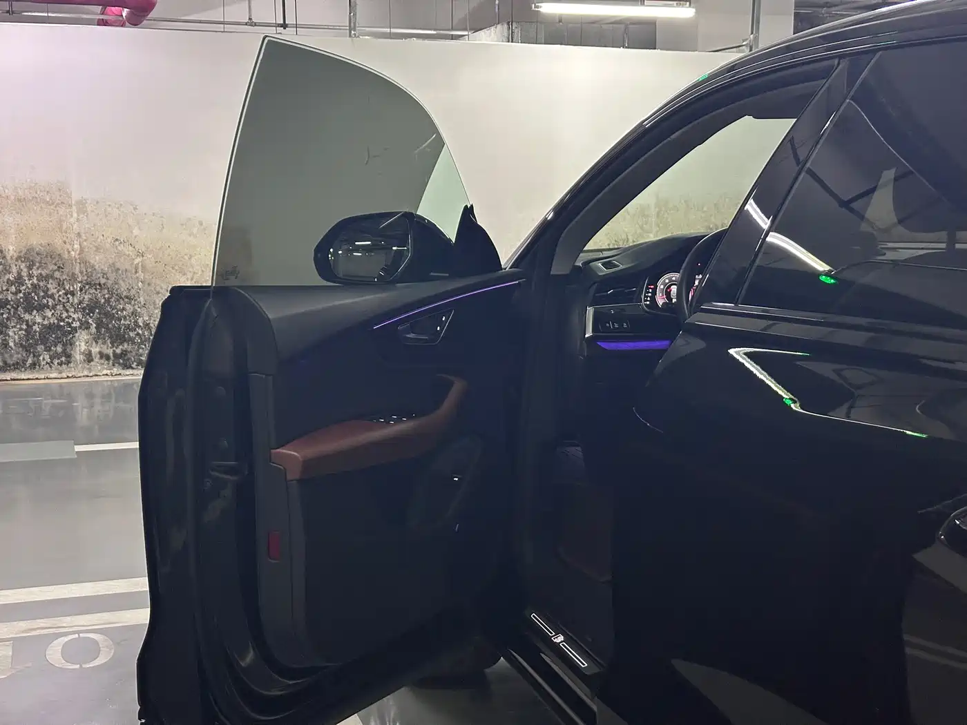 Audi Q8 2021 Model 55 TFSI Luxury Dynamic фото 21