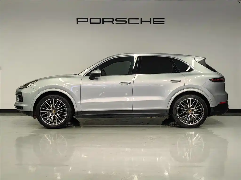 Porsche Cayenne 2022 Cayenne 3.0T Platinum Edition фото 7