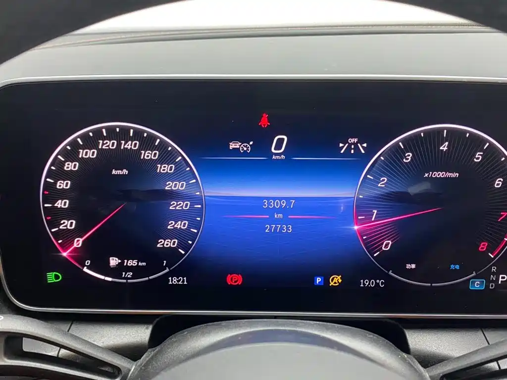 Mercedes-Benz GLC 2024 Facelift GLC 300 L 4MATIC Sport 5-seater фото 15