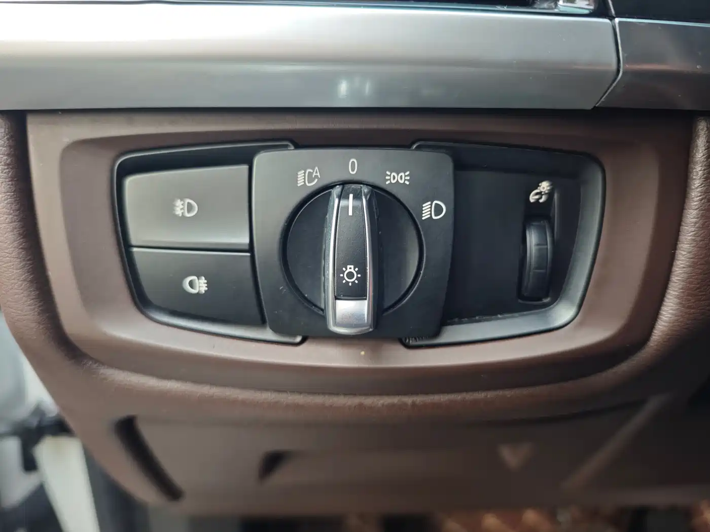 BMW X5 (Import) 2014 xDrive35i Leading фото 16