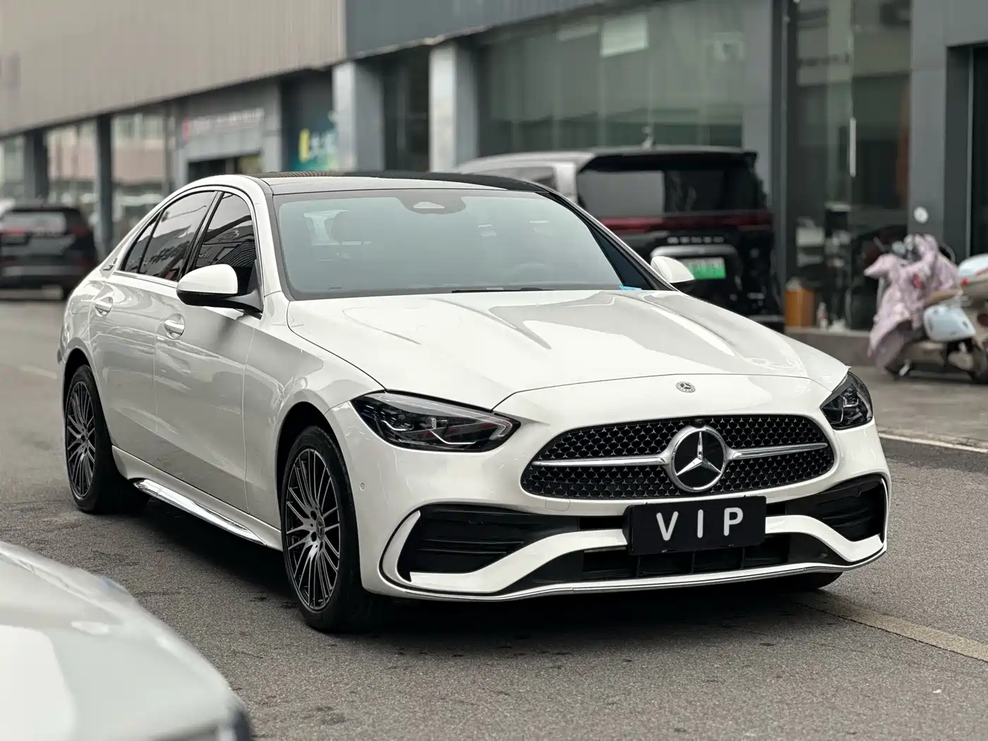 Mercedes-Benz C-Class 2024 C 260 L Sport фото 3