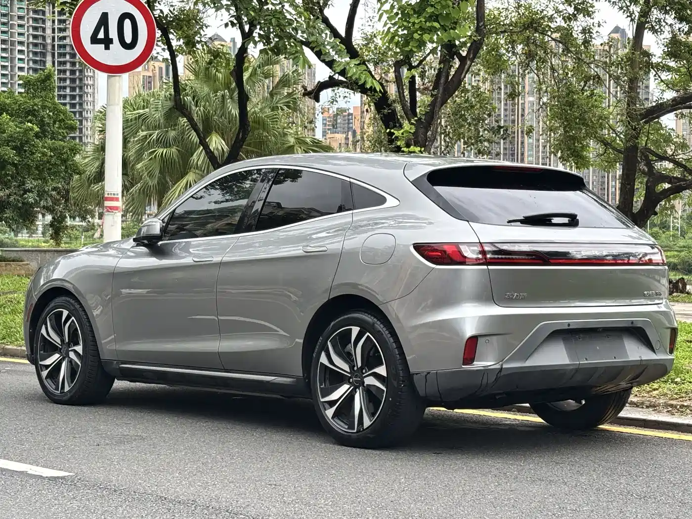 2021 SERES SF5