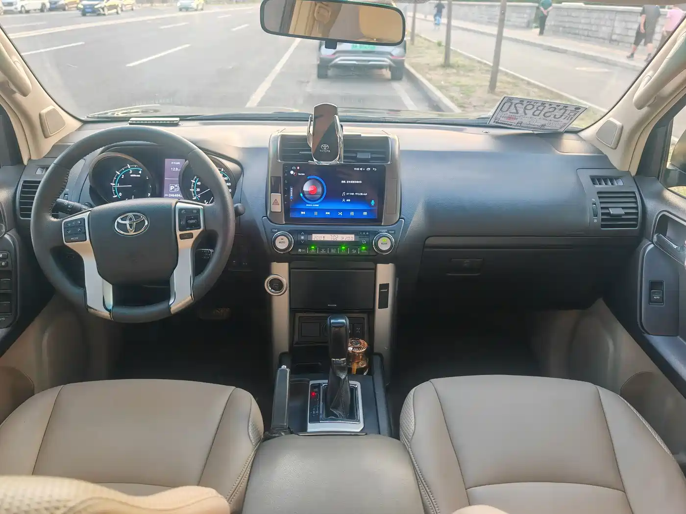 Toyota Prado 2010 4.0L Automatic TX-L фото 10
