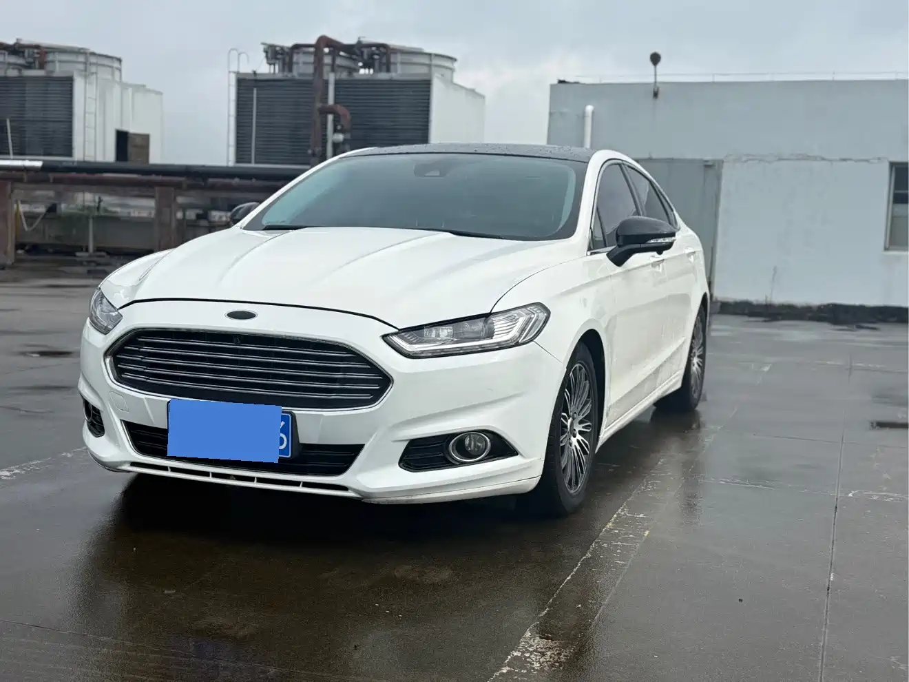 Фото 1 - Ford Mondeo