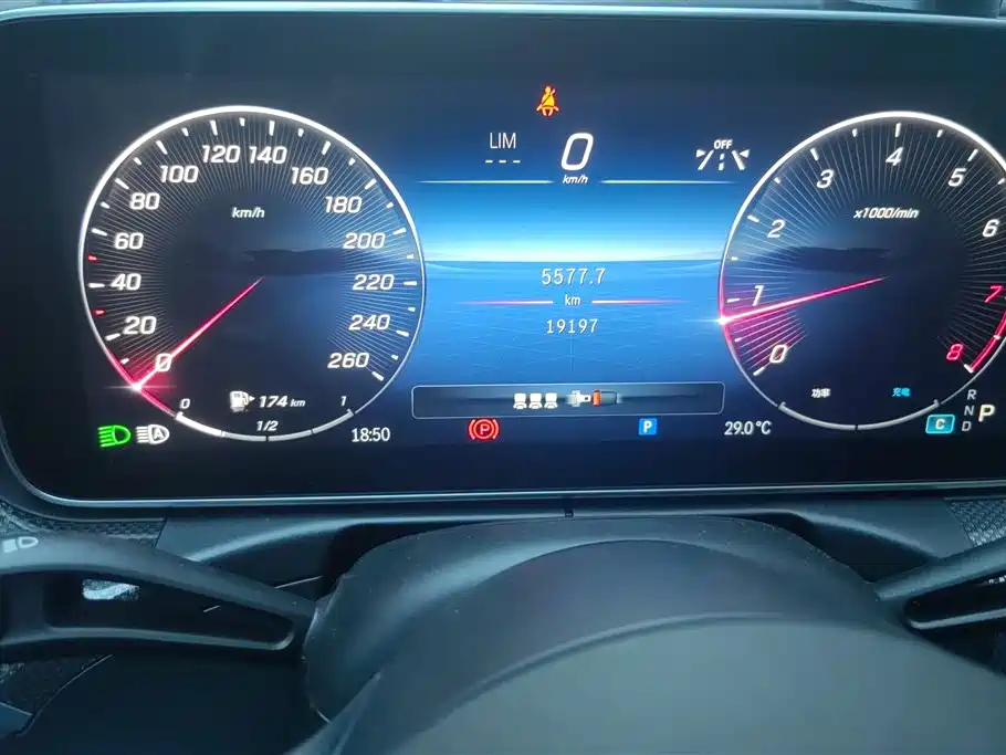 Mercedes-Benz C-Class 2023 Facelift II C 260 L Sport Edition фото 14