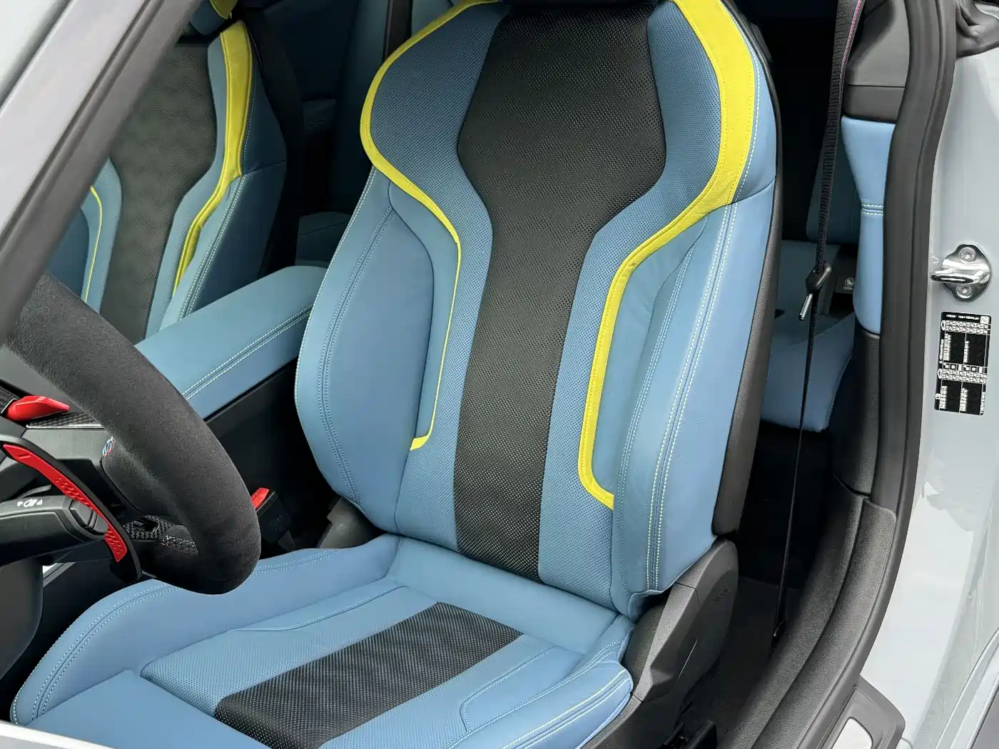 BMW M4 2024 BMW M4 Coupe Competition фото 12
