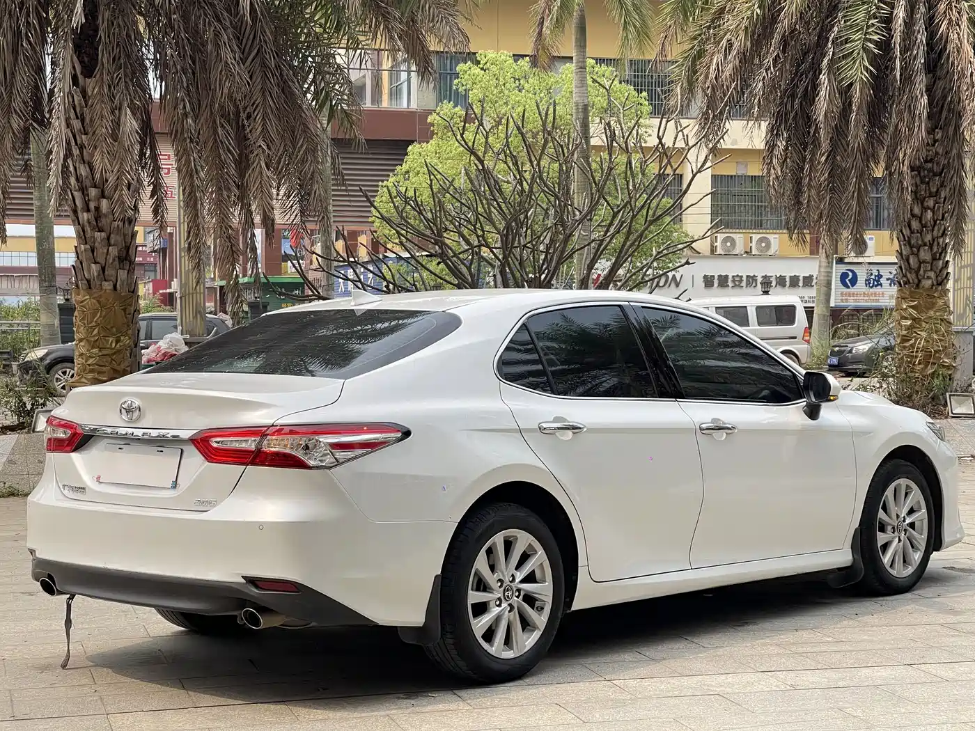 Toyota Camry 2021 2.0G Luxury Edition фото 4