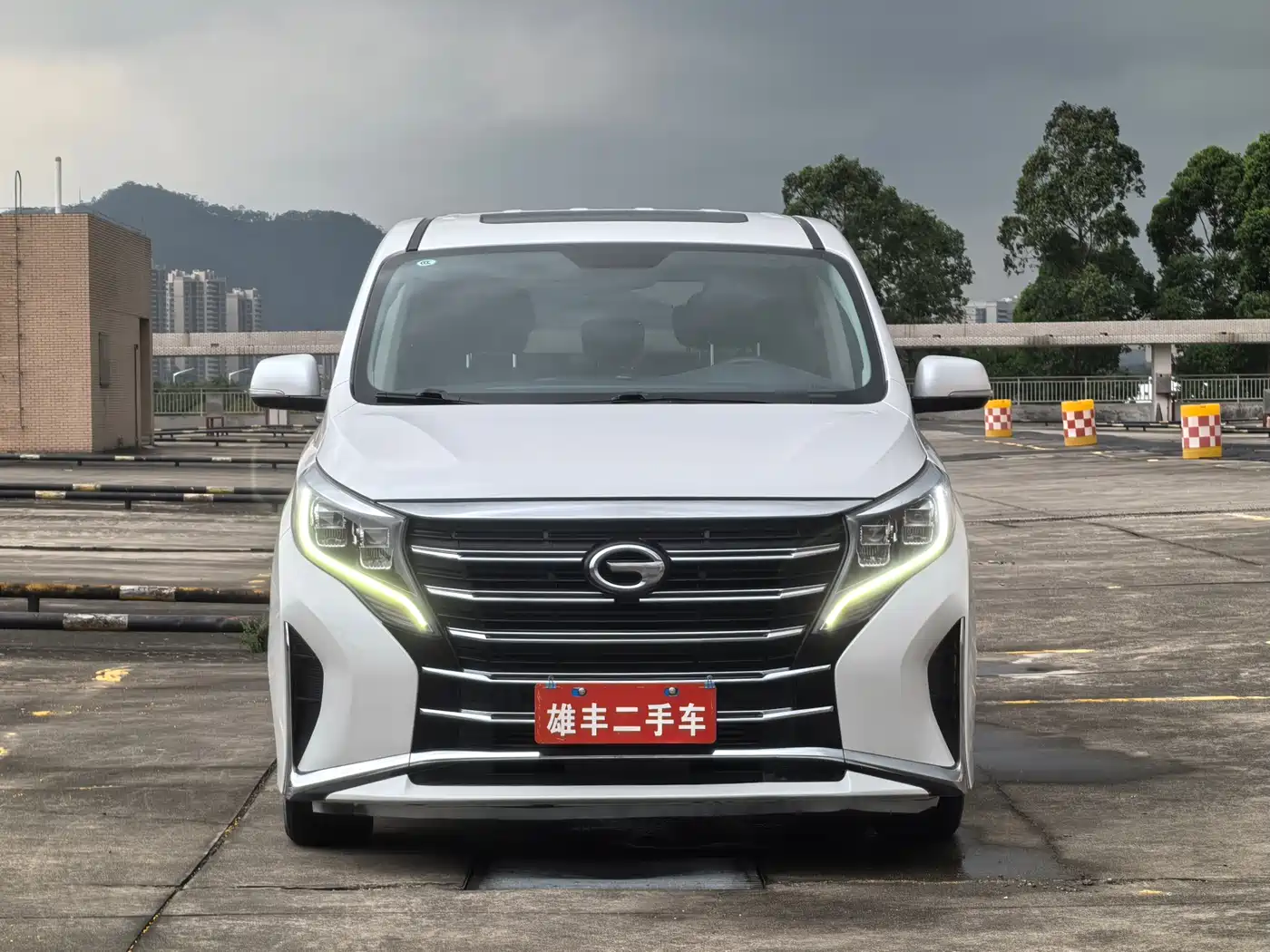 GAC TRUMPCHI M8