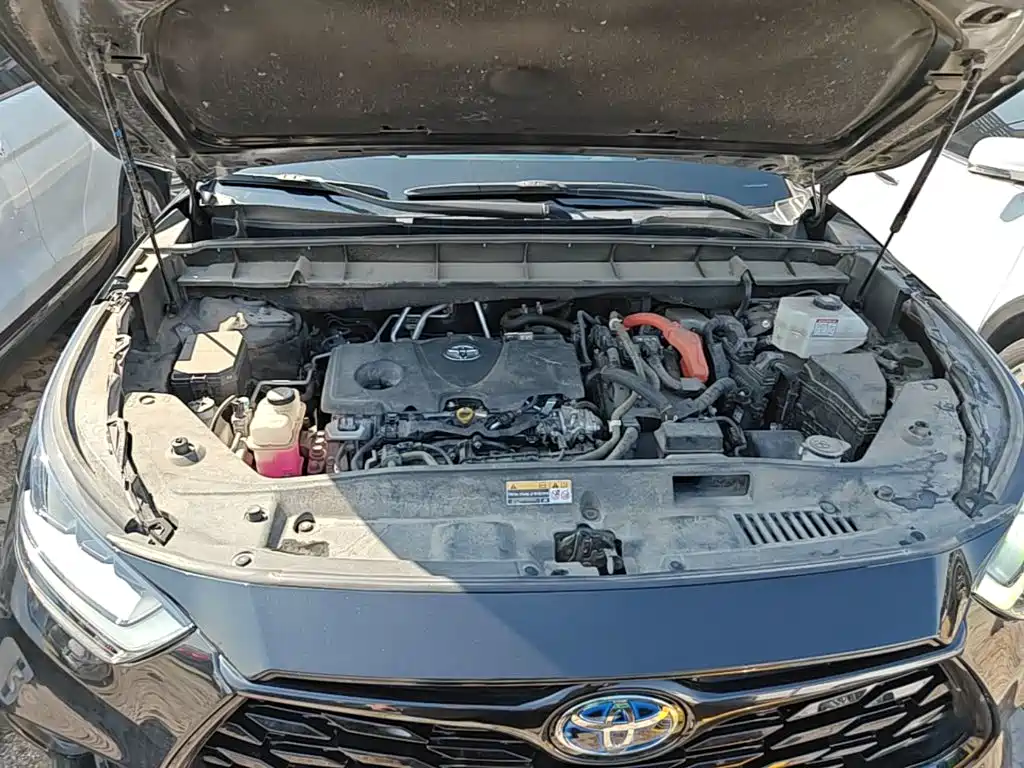 Toyota Highlander 2024 2023 2.5L Smart Hybrid AWD Knight Edition 7-Seater