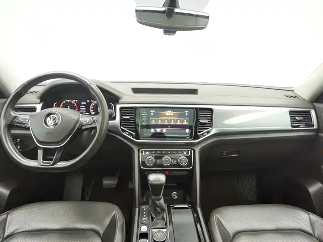 Volkswagen Teramont 2020 380TSI 4WD Luxury Edition China VI — фото 5