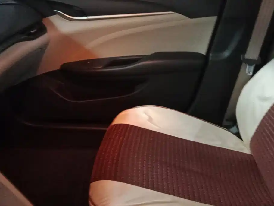 Фото 8 - Buick Excelle