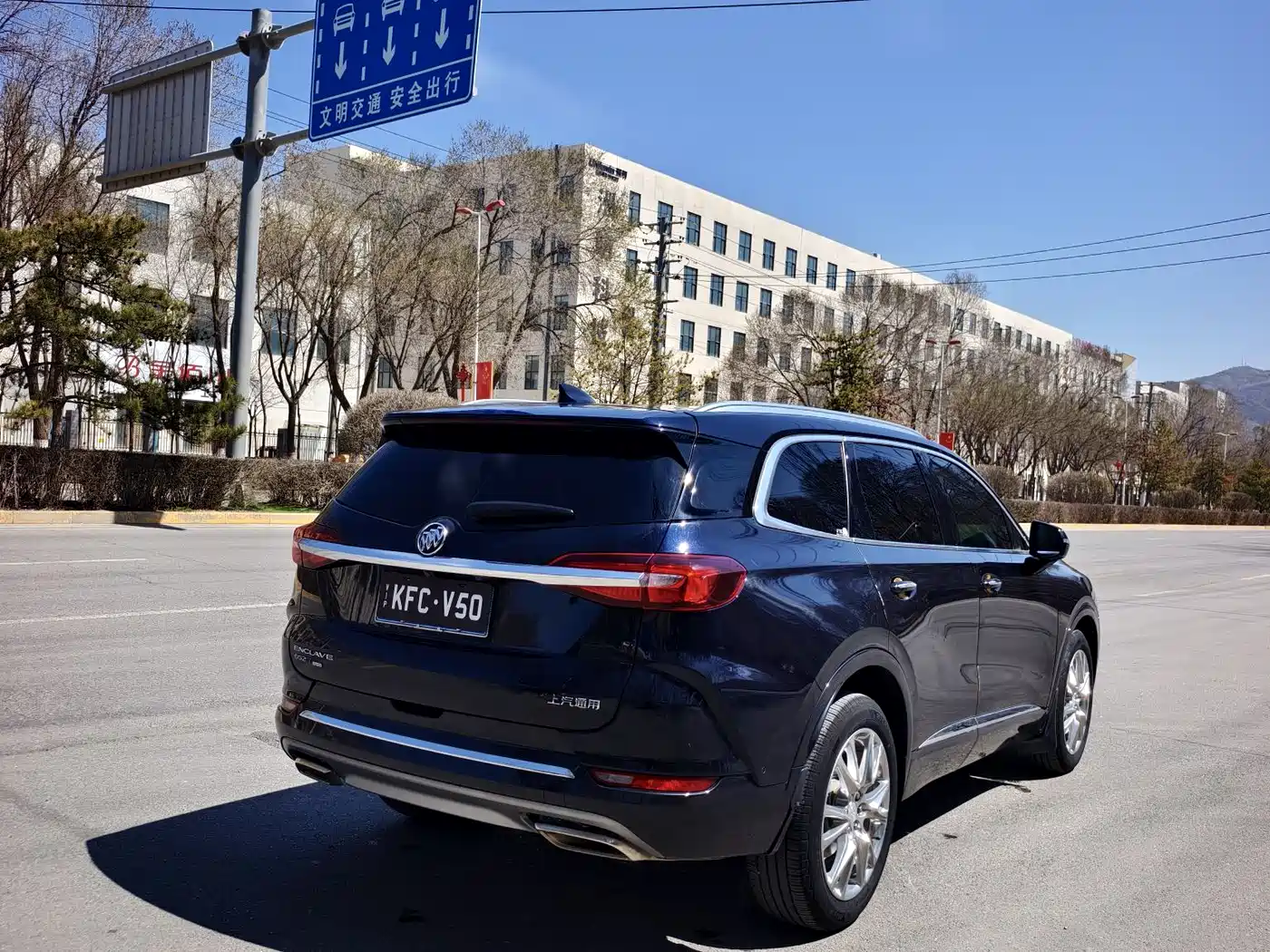 Buick Enclave 2022 652T 4WD Exclusive Flagship 7-Seater фото 8