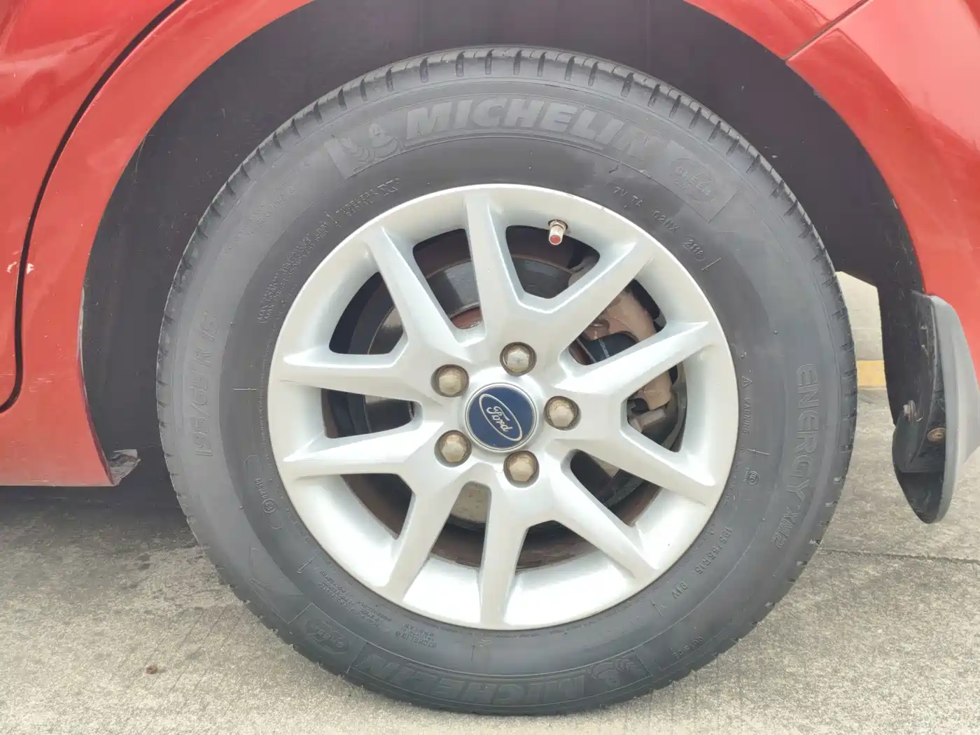 Photo 12 - Ford Focus