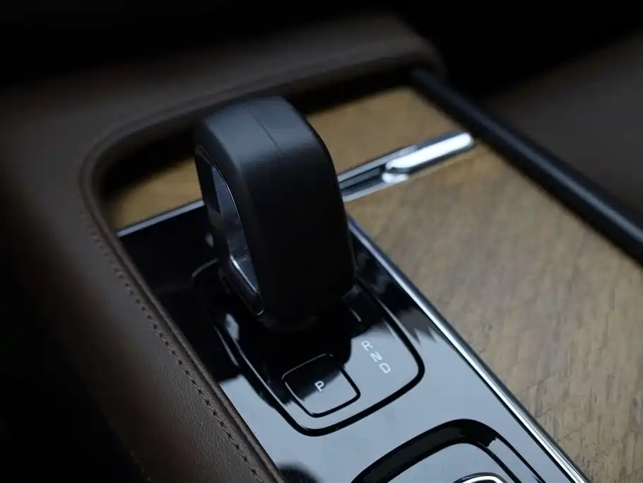 Volvo S90 2025 2025 B5 Zhiyi Luxury Edition