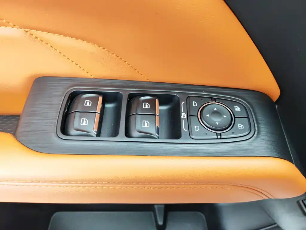 Photo 9 - Haval H9