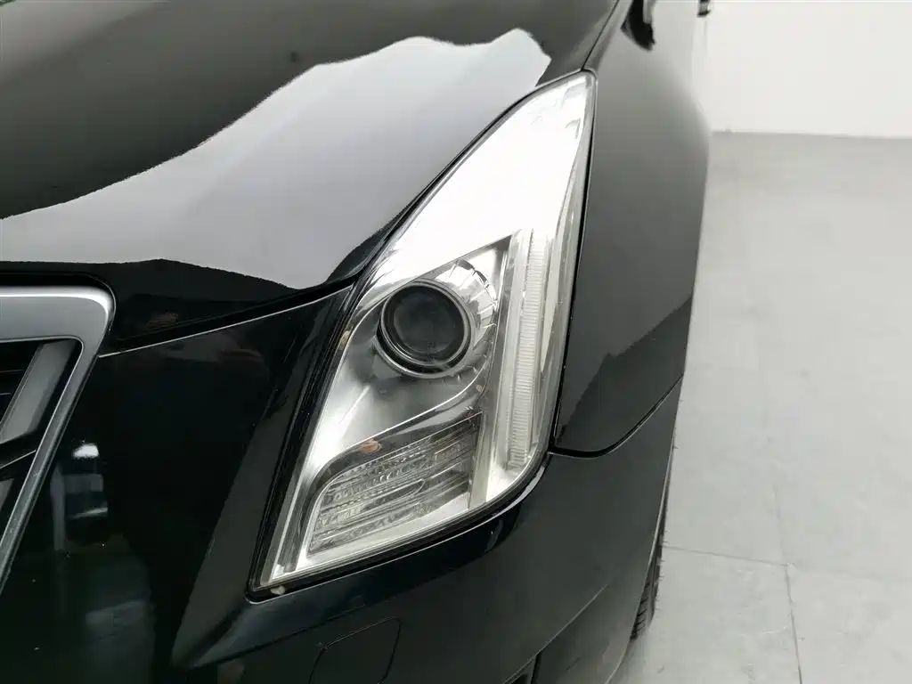 Cadillac XTS 2017 28T Technology фото 7