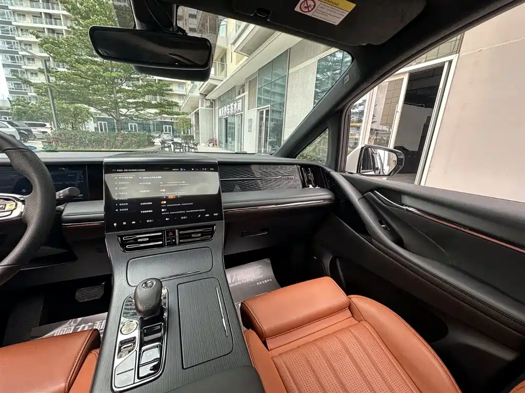 GAC Trumpchi Trumpchi E9 2024 E9 Champion Edition фото 27