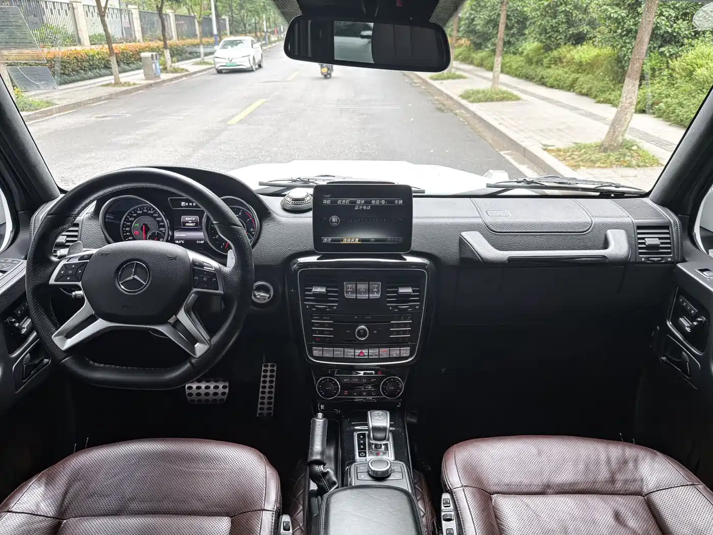 Mercedes-Benz G-Class AMG 2016 AMG G 63 фото 9