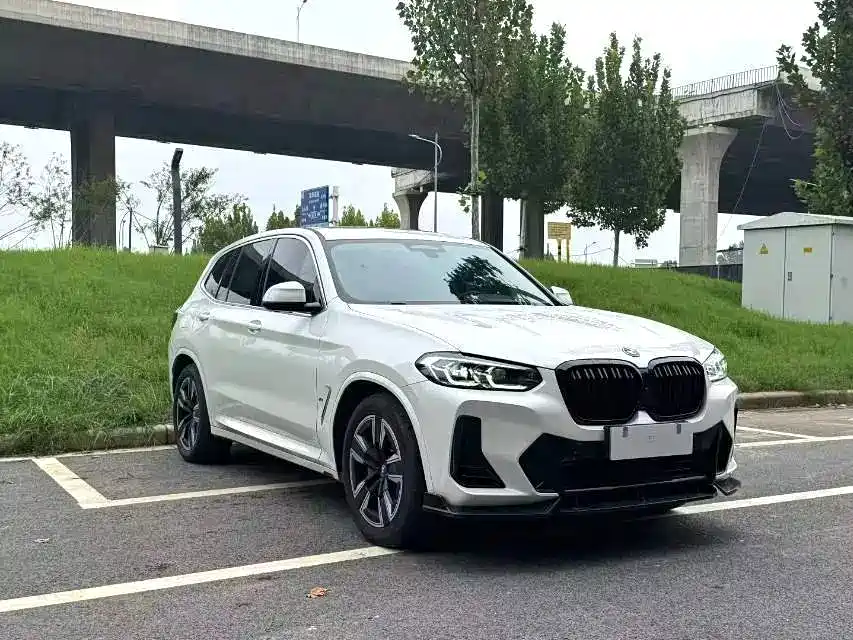 BMW iX3 2024 2022 Facelift Leading Model