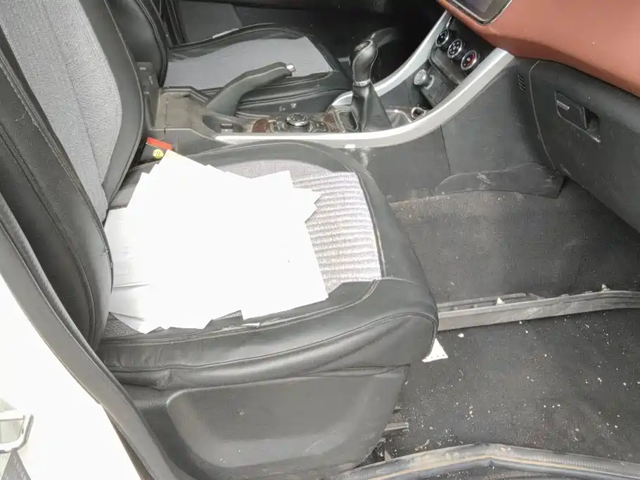 BAIC Huansu S3 2017 2016 S3L 1.5L Manual Premium