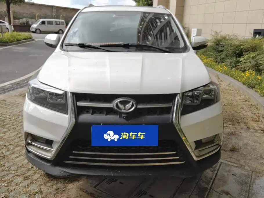 BAIC Huansu S3 2017 2016 S3L 1.5L Manual Premium