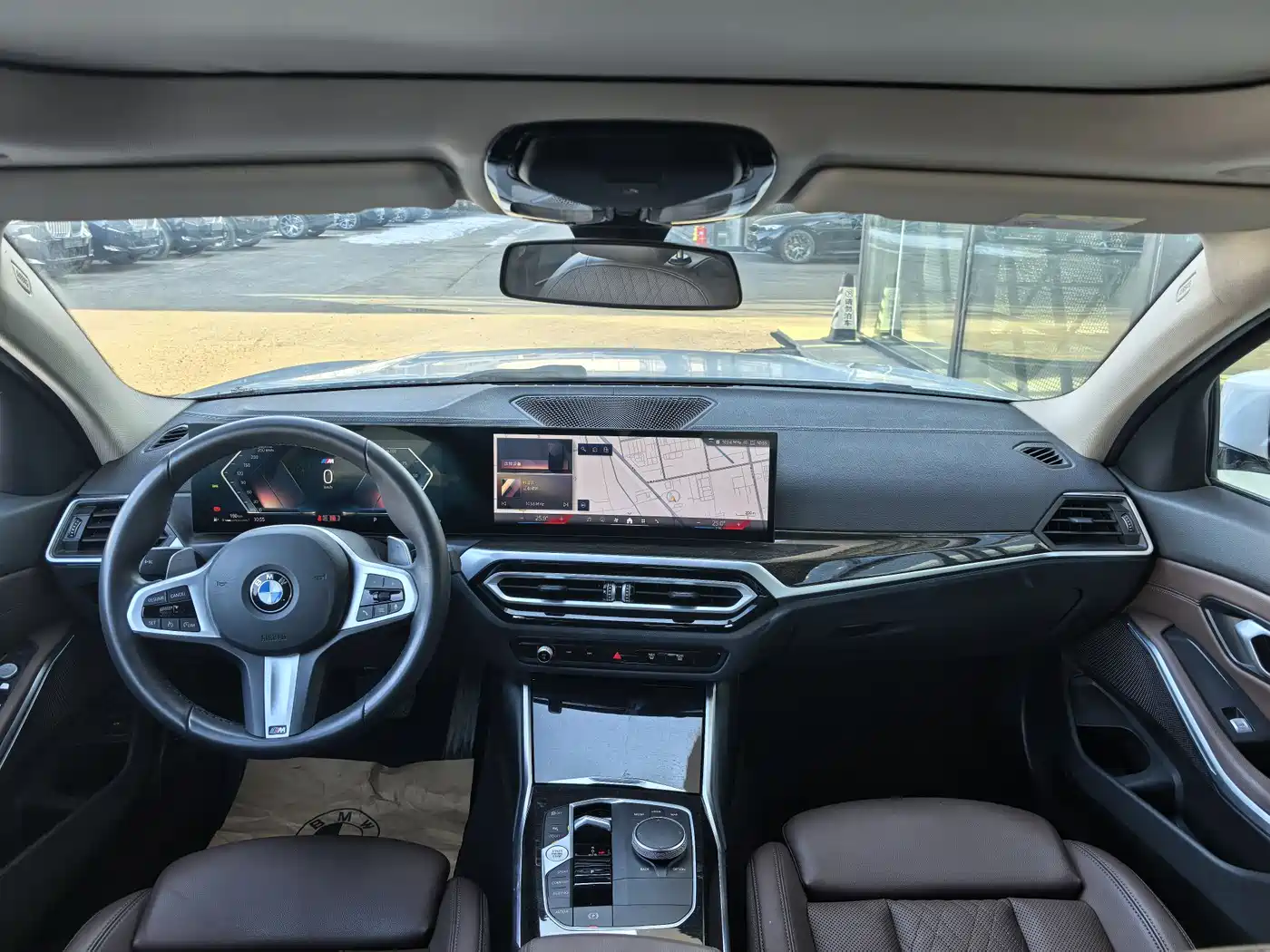 BMW 3 Series 2024 325Li M Sport Package фото 10