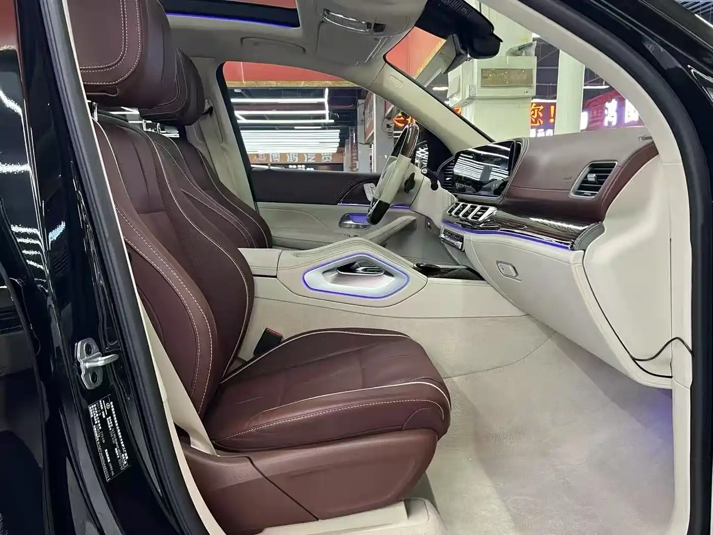 Mercedes-Benz Maybach GLS 2021 GLS 480 4MATIC фото 8