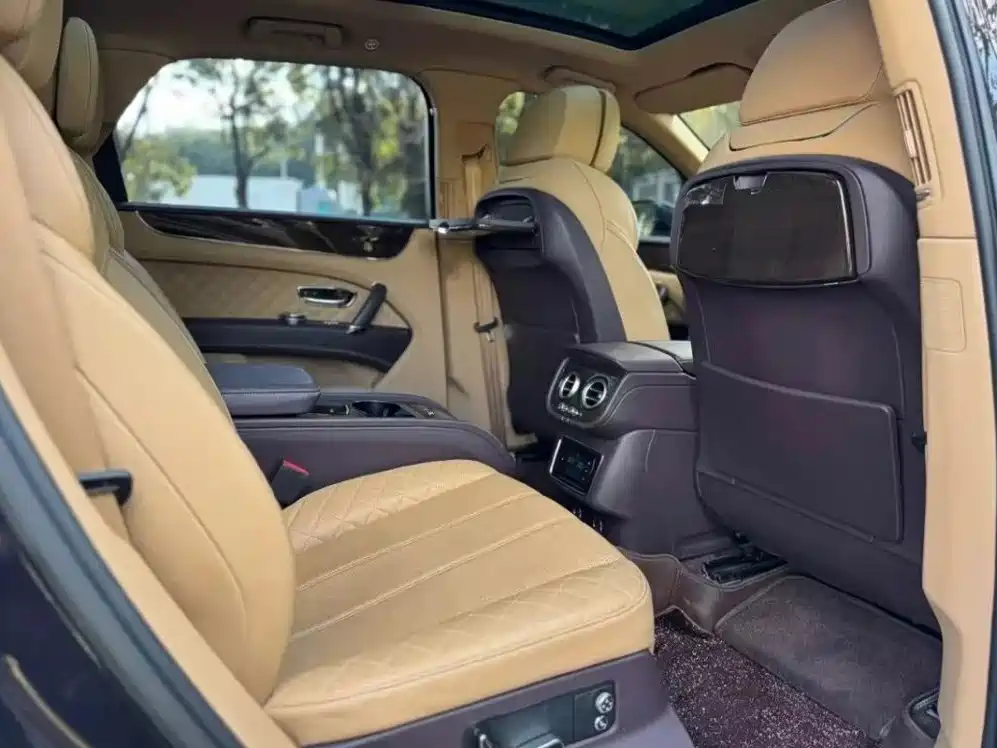 Bentley Bentayga 2016 2016 6.0T Standard Edition