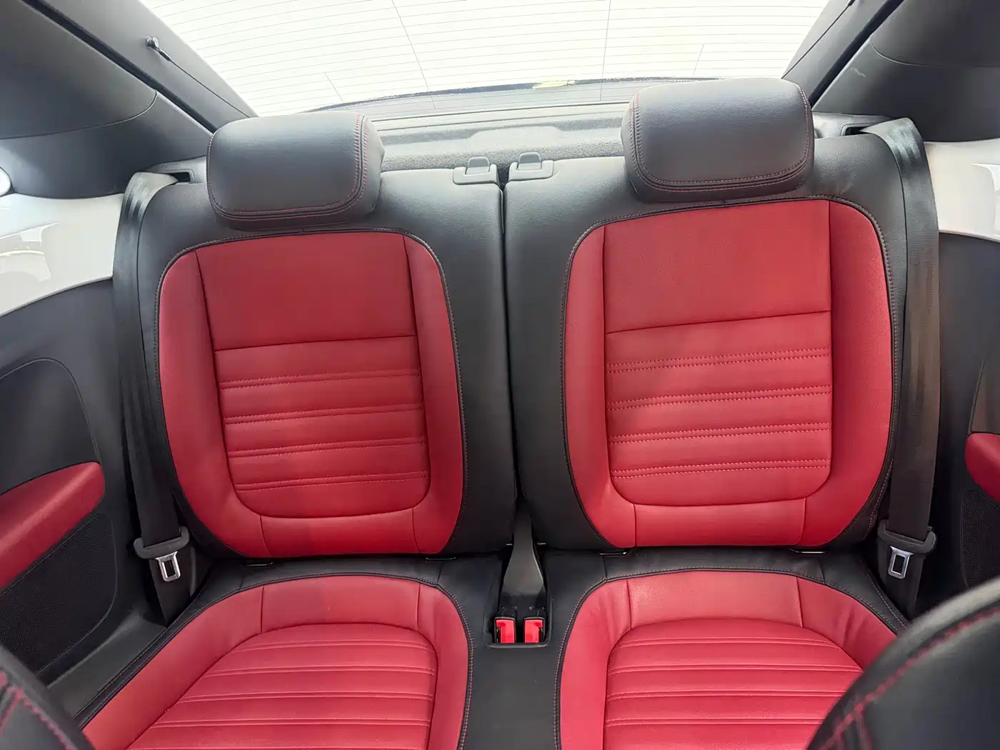 Volkswagen Beetle 2017 180TSI Style фото 15