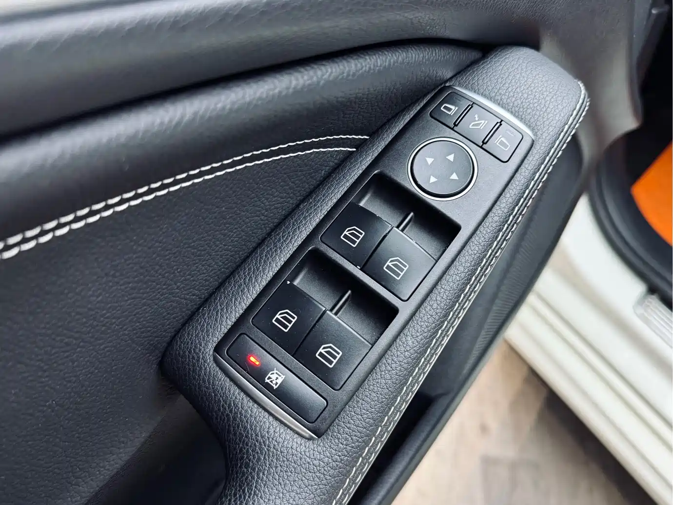 Mercedes-Benz CLA (Import) 2017 CLA 200 Dynamic фото 11