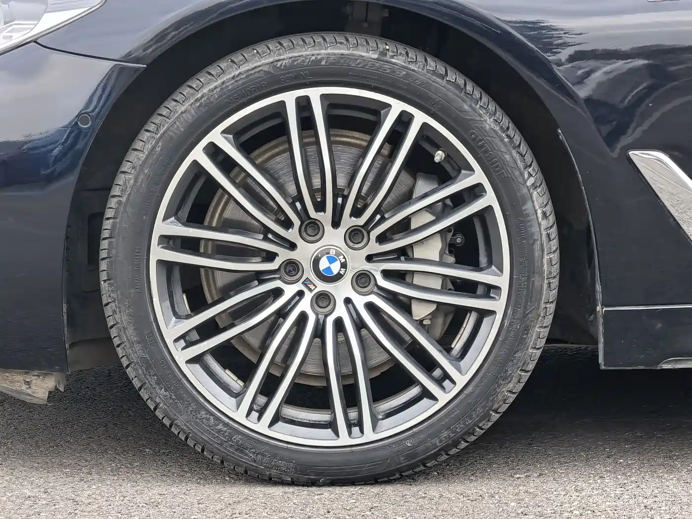 BMW 5 Series 2020 530Li Leading M Sport Package фото 4