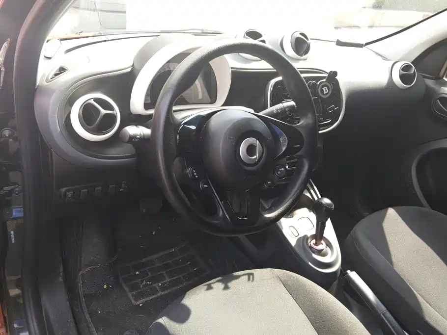 smart forfour 2018 2018 1.0L 52kW Agile Edition